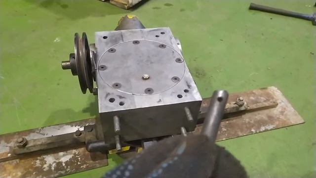 Сборка затирочной машины после ремонта редуктора часть 2.#своимируками#concrete смотреть онлайн