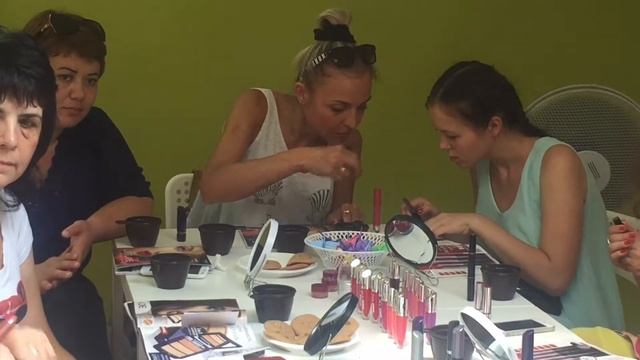 Бьюти-вечеринки. Команда Любови Габитовой. смотреть онлайн