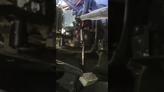 установка подрулевого переключателя на погрузчикZLили автоэлектрик должен уметь все смотреть онлайн