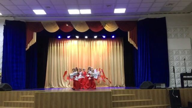 Танцевальная студия "Ла-Эспираль". Китайский танец. г. Феодосия. Современная хореография смотреть онлайн