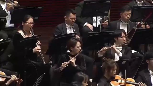 Pianist Shen Lu plays Rachmaninoff piano concerto No.2 Op.18 смотреть онлайн
