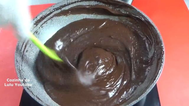 O melhor e mais saboroso creme de chocolate para bolos e recheios | Fácil e rápido de fazer. смотреть онлайн