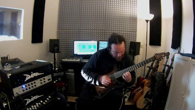 Federico Truzzi recording Shooting Angels' solo смотреть онлайн