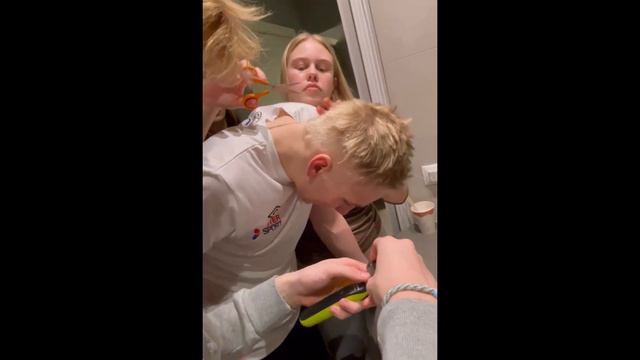 #1VLOG - Reykjavik International Games 2023 смотреть онлайн