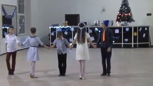 С наступающим Новым Годом! смотреть онлайн