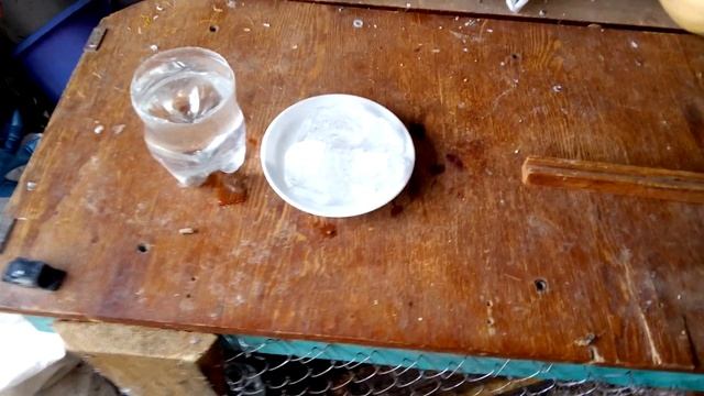 Как поить кроликов зимой?.....Снег?.…Лёд?....Теплая вода ! смотреть онлайн