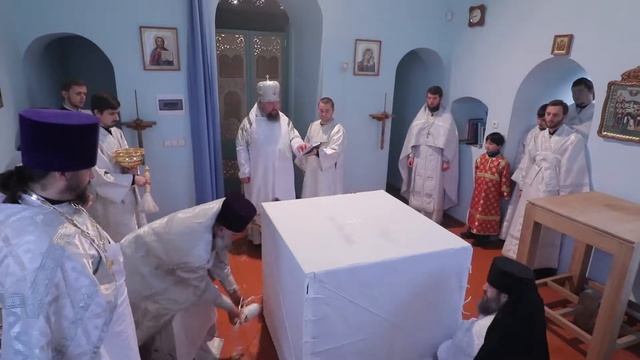 Освящение престола в храме Казанской иконы Богородицы в селе Ключ видеоотчёт смотреть онлайн