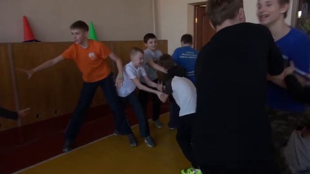 SkillCamp. "Штурм". 2-ой день. Знакомство. Спортзал. 2016 смотреть онлайн