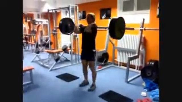 220 lbs x 5 power clean and 330 lbs x 10 deadlift at 175 lbs BW (no belt) смотреть онлайн
