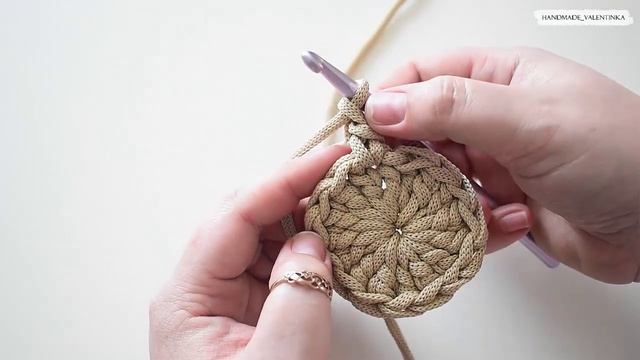 ВЯЗАНЫЙ КОВЕР КРЮЧКОМ ИЗ ШНУРА 1 ЧАСТЬ / Knitted Crochet Rug.