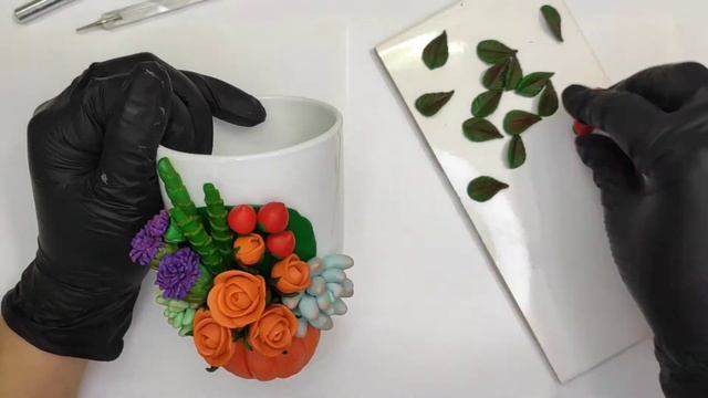 Осенний букет из полимерной глины на кружке. смотреть онлайн