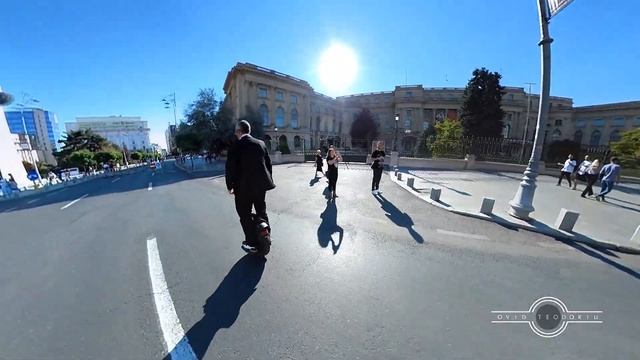 Cu roata prin Bucuresti Inmotion V11 pe Victoriei смотреть онлайн