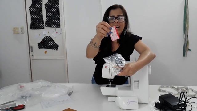 Unboxing da máquina de costura Singer Start 1306 смотреть онлайн