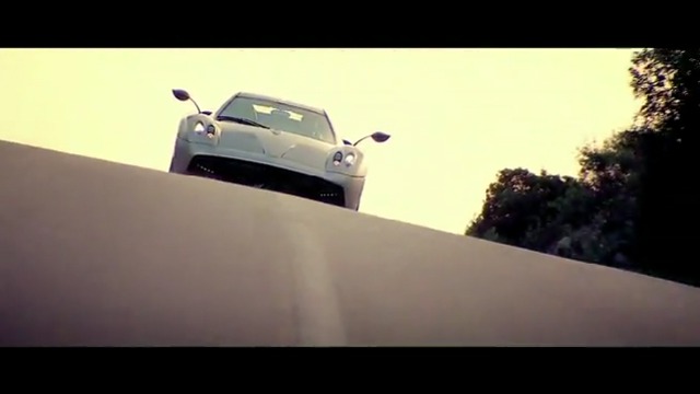 Pagani Huayra смотреть онлайн