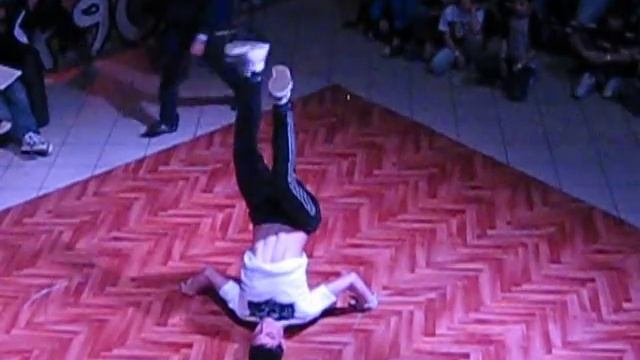 Чемпионат по брейку 5 02 2012 007 смотреть онлайн