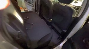 Как снять заднее сиденье на Nissan Note e11 (часть 2)