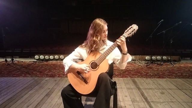 J.S. Bach - Suite in E-minor. "Burrée" and "Gigue". І.С.Бах - Сюїта Мі-мінор . "Бурре" і "Жига смотреть онлайн