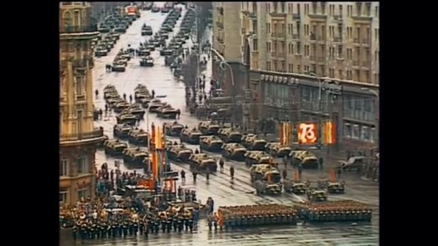 Гимн СССР на параде 7 ноября 1990 года смотреть онлайн