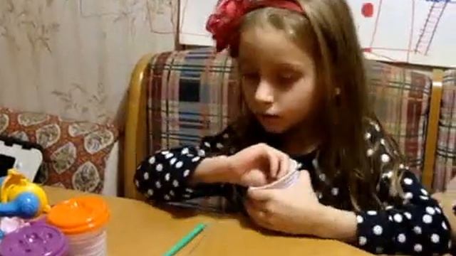 Эсти ТВ. Чем порадовать маму. Делаем улиток. смотреть онлайн