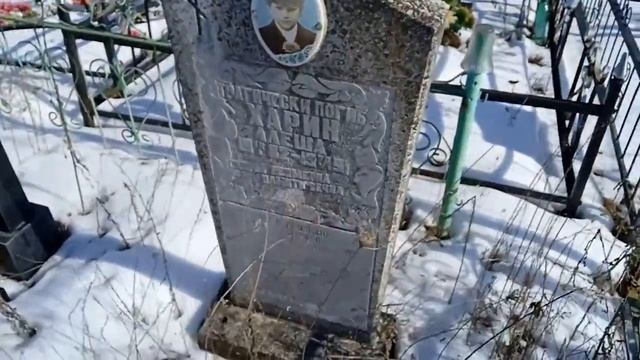 САМОЕ ЗАКРЫТОЕ И ЗАСЕКРЕЧЕННОЕ ДЕТСКОЕ КЛАДБИЩЕ/ТАЙНОЕ КЛАДБИЩЕ ДЕТЕЙ/МОГИЛЫ ПОГИБШИХ УМЕРШИХ ДЕТЕЙ смотреть онлайн
