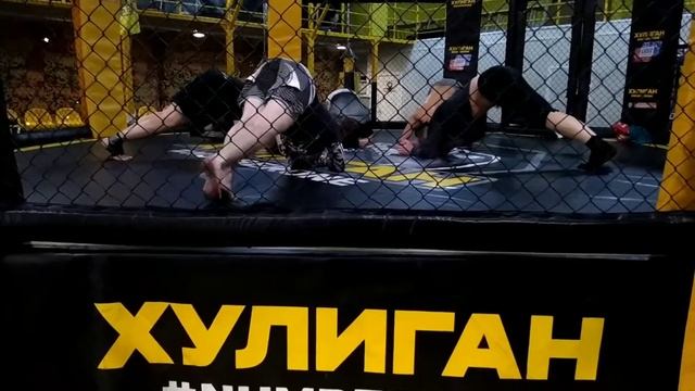 Маркин. Д.Н.Тула. Клуб ХУЛИГАН. Вечерняя группа. 3 января 2018 г. смотреть онлайн