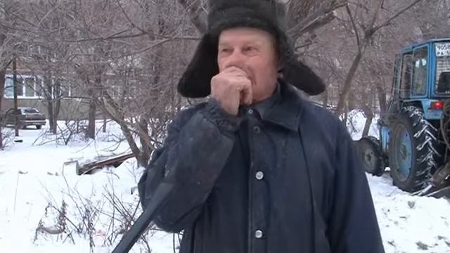 Горожане избавляются от пушистых красавиц. Январь 2013 год. смотреть онлайн