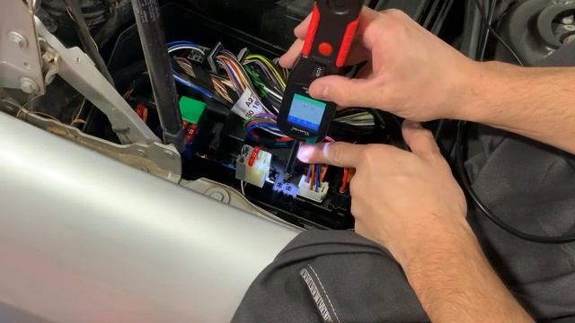 V200 Review on the VDIAGTOOL V200 Vehicle Circuit Probe смотреть онлайн