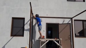 Двухскатный навес над крыльцом!Gable roof over the porch!