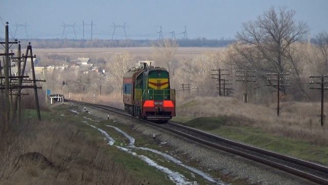 Зима закончилась - 'чех' в лучах солнца | ЧМЭ3-1683 с вагоном-путеизмерителем смотреть онлайн