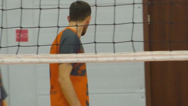 Волейбол. Рождественский турнир. "Нефтегорск" - "Самара-Техностиль" смотреть онлайн