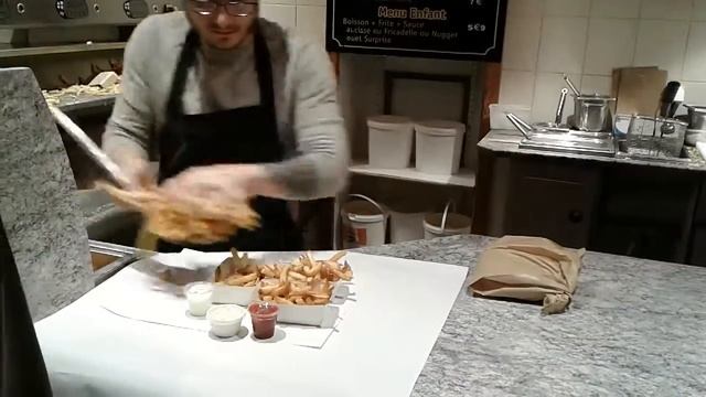 Картофель фри в г Лилль Франция смешно смотреть онлайн