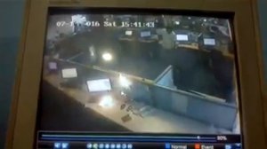 Смартфон Xiaomi загорелся в руках владельца