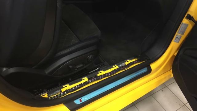 Audi TT MK3 - Установка камеры заднего вида смотреть онлайн