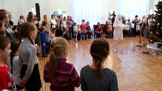 Дед МОРОЗ в Молодежном театре в Минске смотреть онлайн