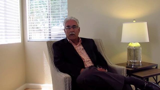 Get to Know David DaCosta of DaCosta Properties смотреть онлайн