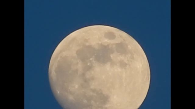 Moon Zoom using Nikon L820 without Tripod смотреть онлайн