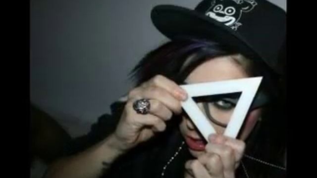 Lady Sovereign-Game over смотреть онлайн