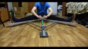 Тренажер для растяжки ног