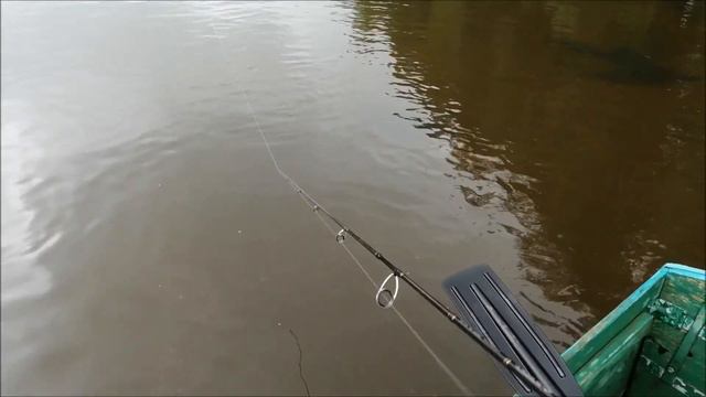 Со спиннингом на реке. смотреть онлайн