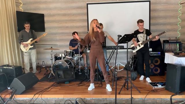 Perfect (Ed Sheeran) Ксения Василевская cover band смотреть онлайн