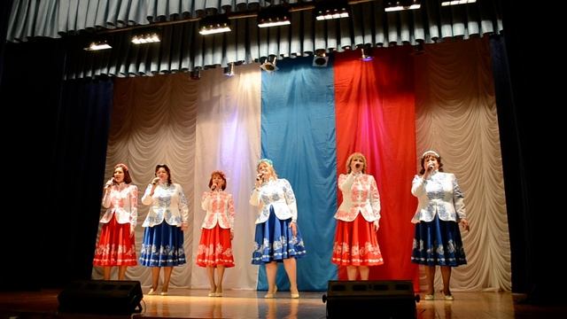 Народная вокальная группа "Сударушка" - "Златая Русь" смотреть онлайн