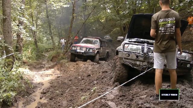 NISSAN PATROL Y60 4X4 dlhoročný učastník off road Tisovec z Čiech. смотреть онлайн