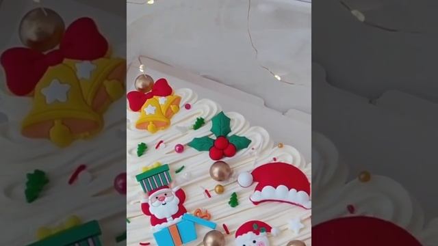 новогодние товары