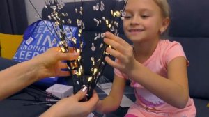 Покупки к Новому 2020 Году с Ярославой - Новогодние Игрушки и Гирлянды | ВЛОГ для детей