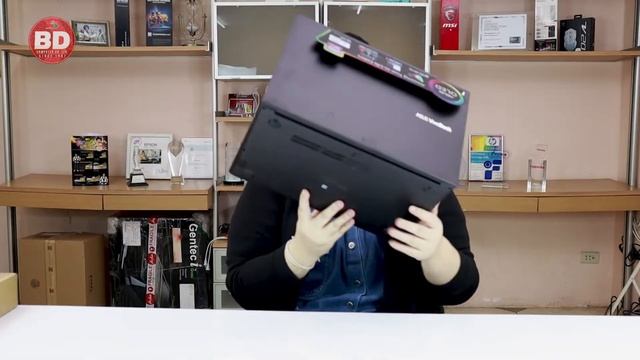 รีวิวASUS VivoBook15 OLED หน้าจอมาตรฐานระดับมืออาชีพ สีสดทะลุจอ! смотреть онлайн