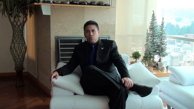 Video Corporativo VIP CONSTRUCTORA S.A / MONITOR M+C Studio смотреть онлайн