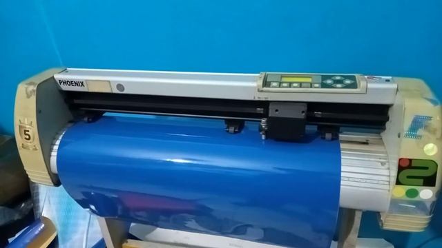 proses cutting bahan oracal смотреть онлайн