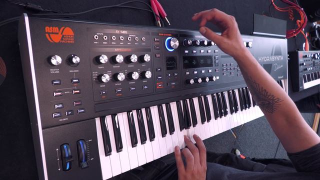 ASM Hydrasynth Deluxe Sound Demo (no talking) at Superbooth21 смотреть онлайн
