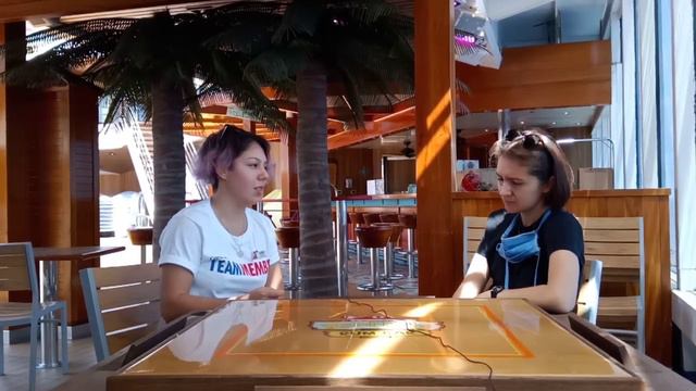 ИНТЕРВЬЮ С ЭЛЬМИРОЙ | Работа помощником официанта на круизном лайнере CARNIVAL | Assistant Waitress смотреть онлайн