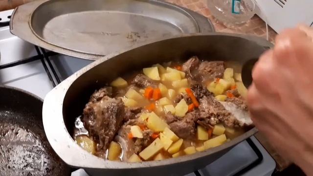ТУШЁНАЯ ЛОСЯТИНА И КАБАНЯТИНА В КАЗАНЕ ?? смотреть онлайн